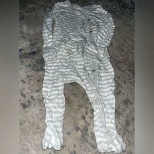 Omaighty Gray Striped Kids Footie